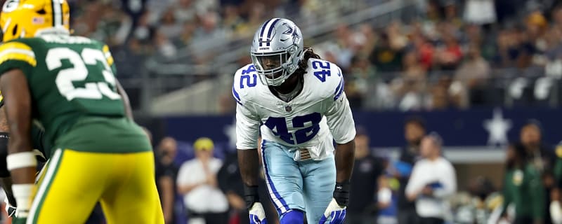 Texans reportedly bring back Jadeveon Clowney, sign Mario Edwards