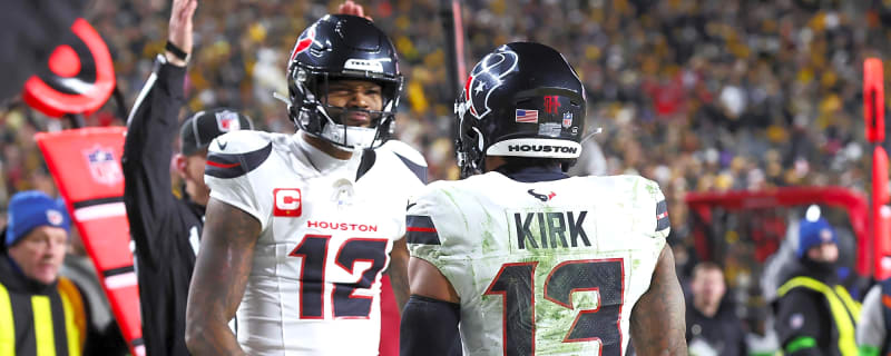 Texans’ Nico Collins carted off the field after scary fall