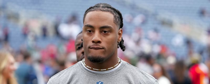 Broncos working to extend key defensive star