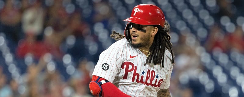 Former Blue Jays infielder Freddy Galvis announces his retirement