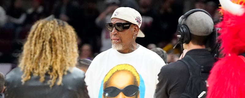 Michael Jordan Knew Dennis Rodman Wouldn’t Return To Bulls On Time When He Took In-Season Vacation To Las Vegas With Carmen Electra: ‘You Ain’t Gonna Get That Dude Back In 48 Hours’