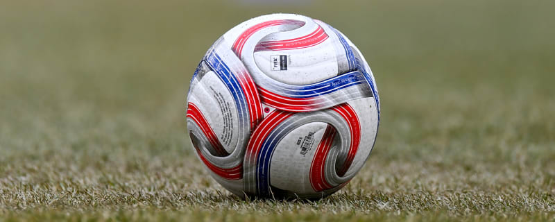 Top Bundesliga source confirms Chelsea interest in winger – but there’s a major problem for Blues