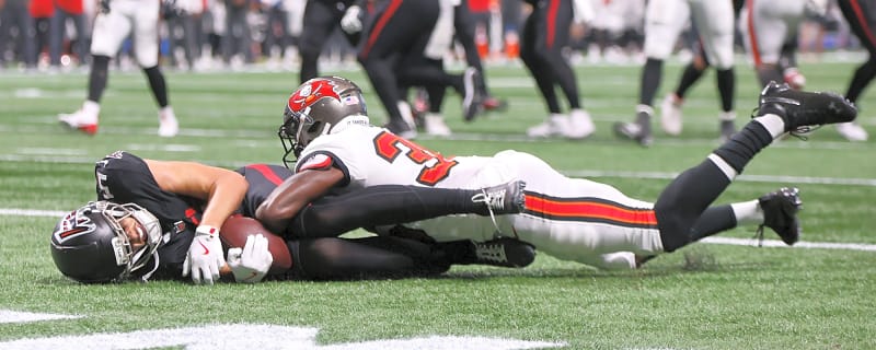 Jamel Dean addresses Buccaneers pay cut