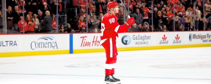 Patrick Kane becomes top-scoring American player in NHL history