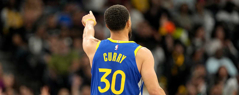Stephen Curry’s Greatness Against San Antonio Spurs Ties a Michael Jordan Record