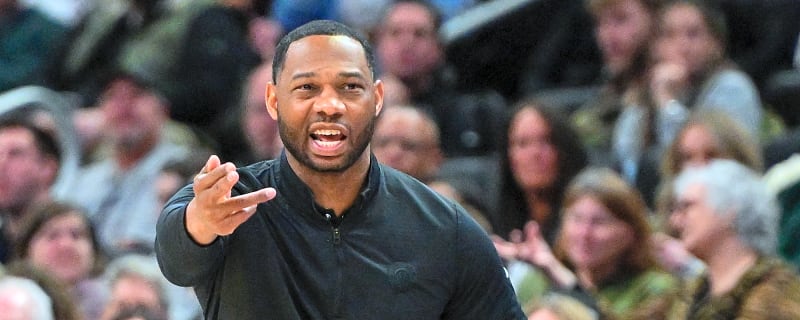 Report: Willie Green facing questions internally about past preferences for playing Jose Alvarado over Dyson Daniels