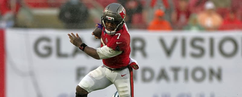Bucky Irving Expects to Be Ready for Full Workload at Buccaneers Training Camp