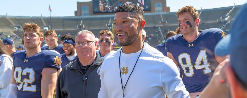 Son of NFL legend commits to college football powerhouse