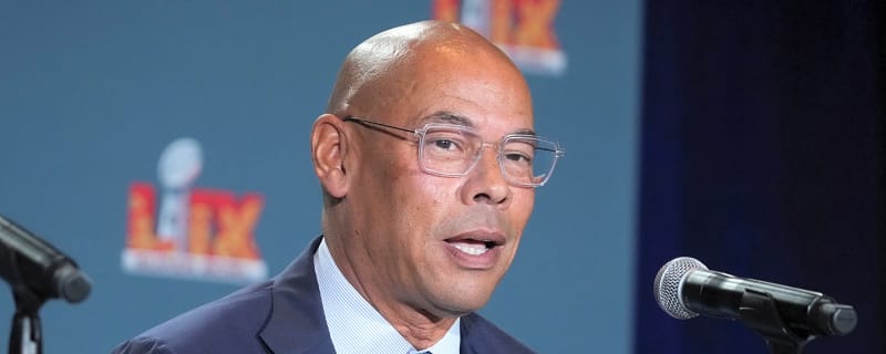 Executive director of NFLPA resigns in wake of Pablo Torre report