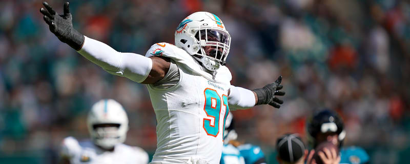 Falcons DT Da’Shawn Hand Believed To Have Torn Quad