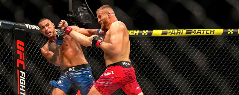 Who is Carlos Ulberg? Meet the Kiwi fighter headlining UFC Perth