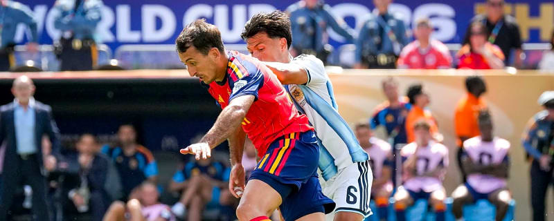 Atletico Madrid interested in Lisandro Martinez