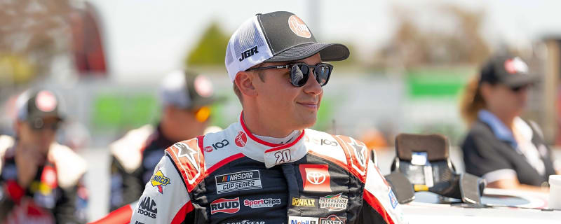 Christopher Bell paces NASCAR Cup Series practice at Iowa Speedway