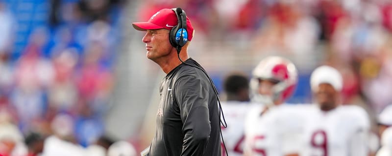 Transfer WR spotted warming up for Alabama ahead of FSU game