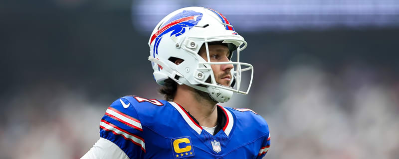 Josh Allen pulls a wild move on the sideline during his monster 4-TD half