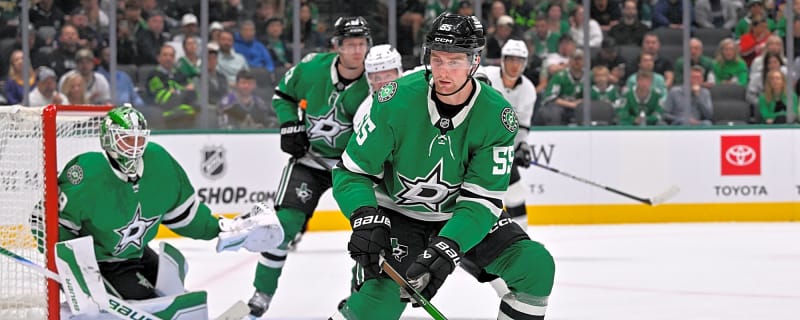 Stars Lock Up Thomas Harley With Long-Term Extension