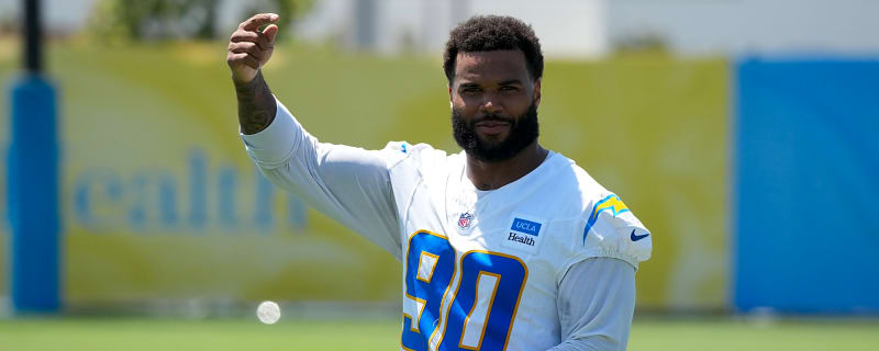 AFC Notes: Travis Kelce, Akheem Mesidor, Chargers, Chiefs, Raiders