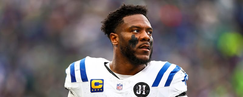 Trade: Colts Sending LB Zaire Franklin To Packers For DT Colby Wooden