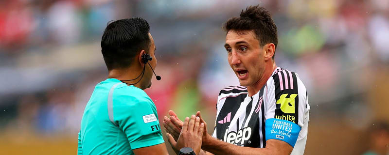 Premier League Giants Looking to Sign Serie A Superstar