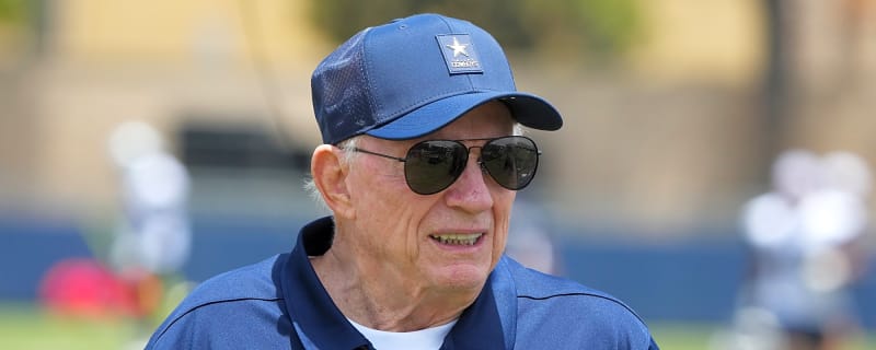 Cowboys' Jones addresses futures of Porter, Pickens