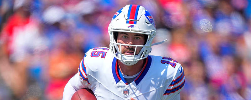 Falcons Signing QB Ben DiNucci