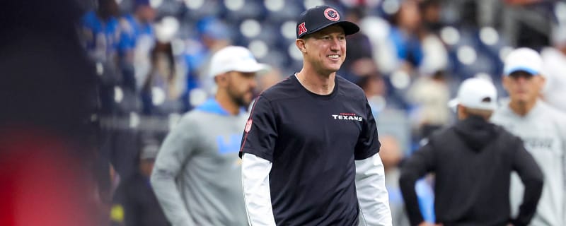 The Dolphins Promote Bobby Slowik to Offensive Coordinator