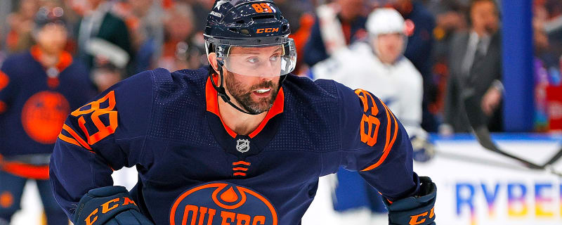 ‘You know how hard it was to get wins?’: Former Oilers goalie Devan Dubnyk remembers Sam Gagner’s eight-point night different than most