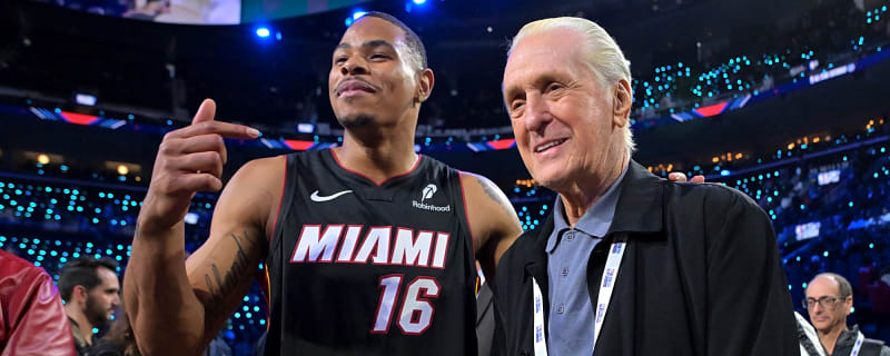 Keshad Johnson of the Miami Heat dances his way to dunk title