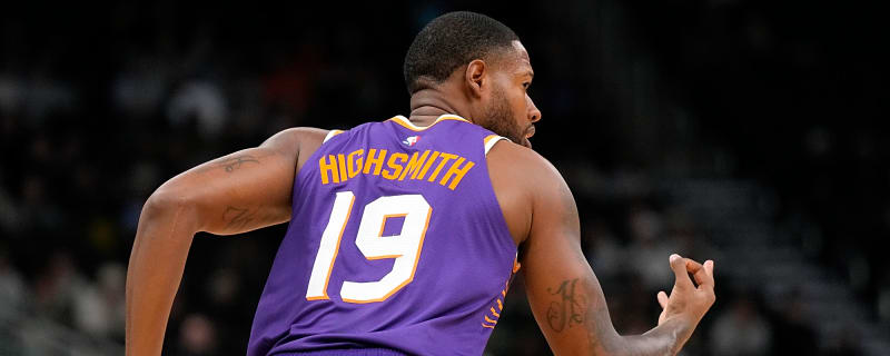 Suns Waive Haywood Highsmith