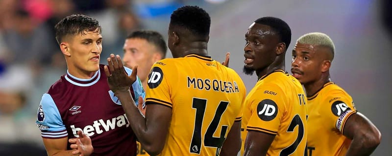 Former Hammers hero slams transfer 'mistake' from West Ham this summer