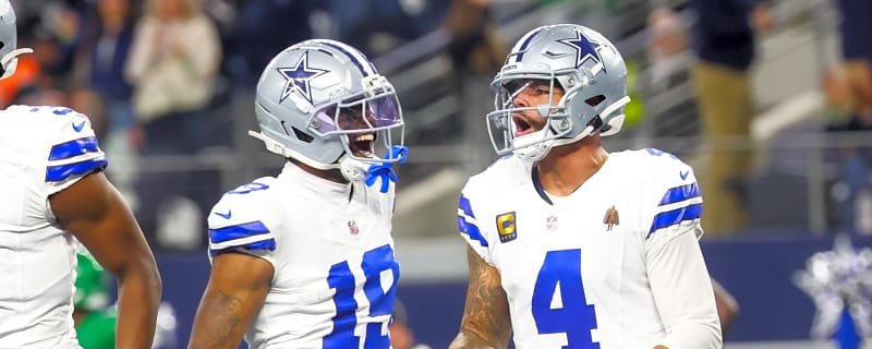 Dak Prescott&#39;s Fiancee Reacts To Quarterback Making History On Sunday