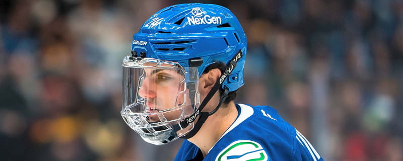 Canucks Offer Injury Update on Rookie Defenseman Zeev Buium