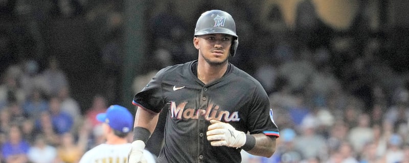 Reds Remain Open To Outfield Addition