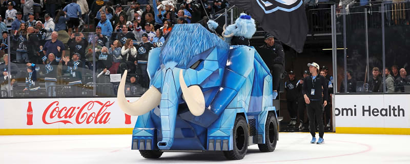 Mammoth unveil the coolest Zamboni in hockey history