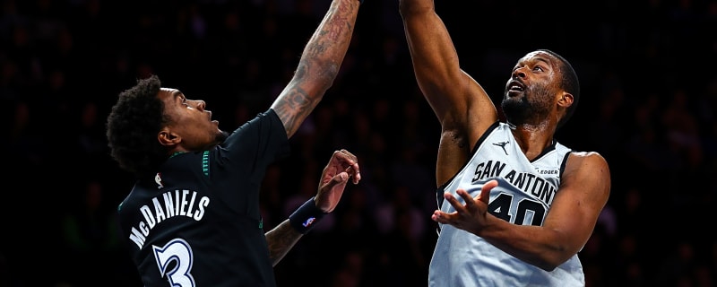 Spurs hold off Grizzlies, 126-119