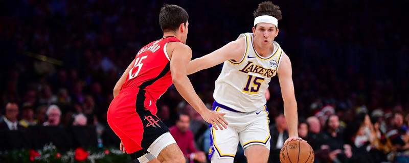 Austin Reaves Exits Thursday’s Game With Calf Soreness