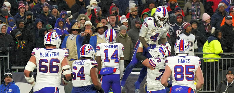 Buffalo Bills Come Back To Stun New England Patriots In 35-31 Win To Stay In AFC East Title Race