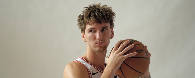 Bulls exercise Matas Buzelis' 2026-27 option