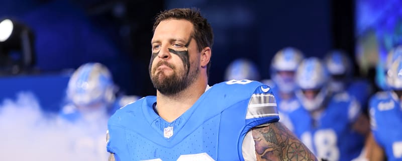 Lions’ Taylor Decker makes surprising career announcement