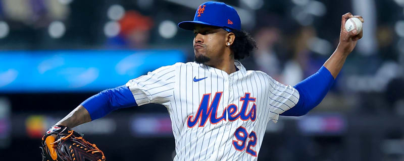 Pirates sign veteran pitcher amid flurry of roster moves