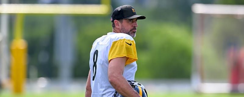Aaron Rodgers shares new details about how he met his mystery wife