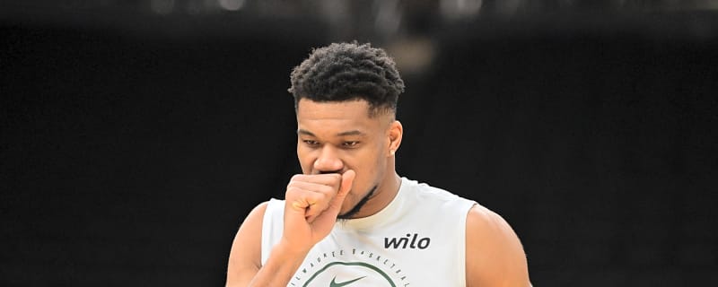 Bucks to keep options open on Giannis Antetokounmpo again in summer