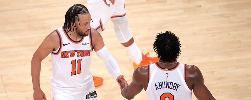 'A Damn Choke Job': Charles Barkley, Magic Johnson and NBA World React to Cavs Blowing 22-Point Lead to Jalen Brunson’s Knicks