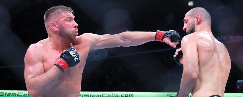 UFC legend on middleweight champ Khamzat Chimaev: &#39;He seems unstoppable&#39;