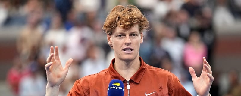 Jannik Sinner analyzes tricky Paris surface after beating Zizou Bergs in Paris Masters 2025