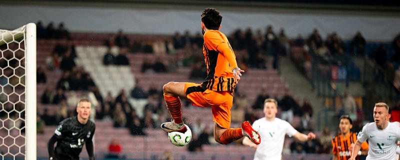 Sunderland Are Locked In A Three-Way Battle For This Talented Midfielder: Good Fit For Le Bris?