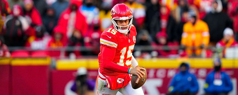 AFC Notes: Patrick Mahomes, Cole Strange, Broncos, Chargers, Chiefs