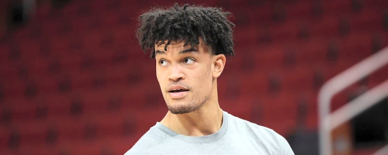 Nuggets' RFA accepts two-way qualifying offer