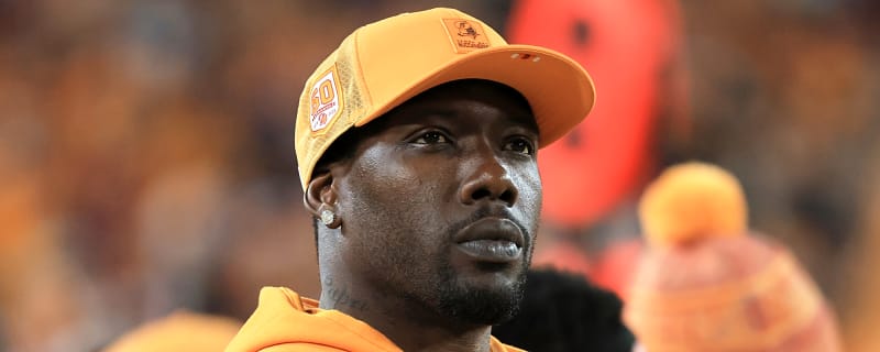 Buccaneers Elevate OLB Jason Pierre-Paul, Among Two Moves