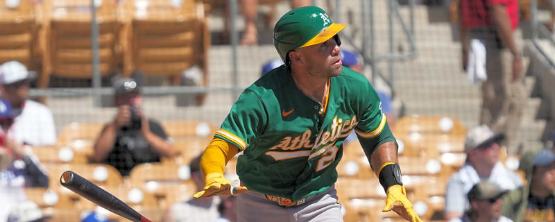 Austin Wynns Elects Free Agency